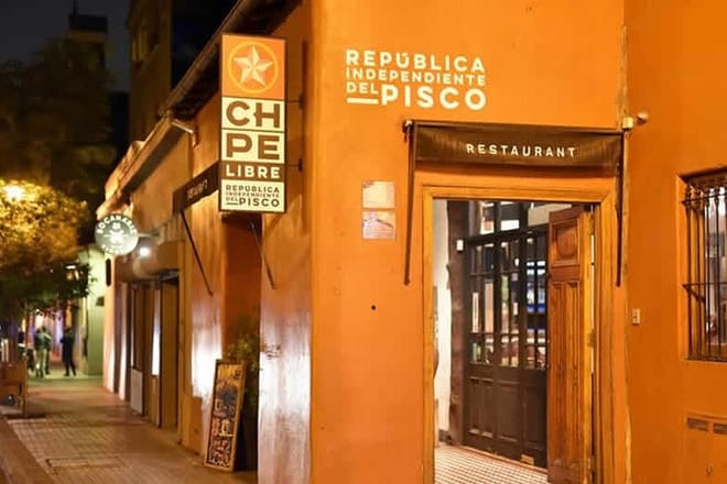 Private Santiago Drinks & Snacks: Market, Lastarria & Bellavista 2