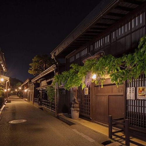 Takayama Night Tour