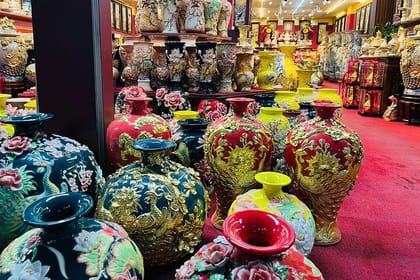 Hanoi Jeep Explore Outskirts And Bat Trang Ceramic Village