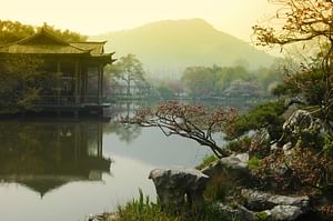 Hangzhou City Break, Private Tour