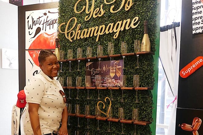 Vintage Shopping Tour of the Arts District with 100 Photos, Champagne and Lunch 7