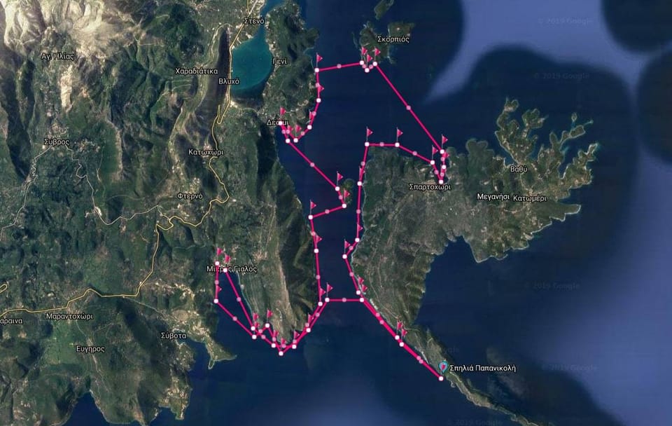 3-Day Sea Kayaking Adventure in Lefkada, Greece