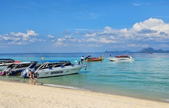Koh Lanta: 4 Islands Tour by Speedboat with Snorkeling