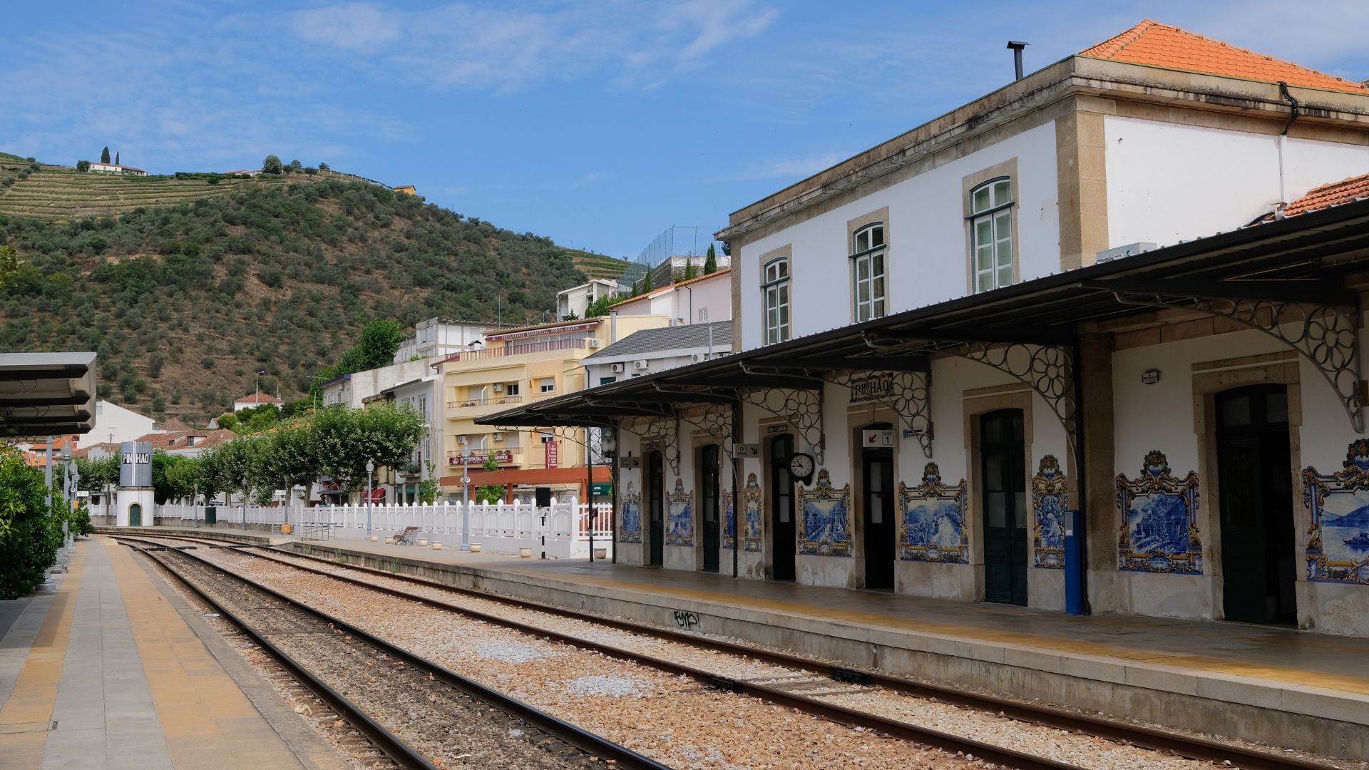 Image of the train station of Pinhão at the heart of the Douro Valley on Cooltour Oporto's Douro Valley Wine Tour from Porto