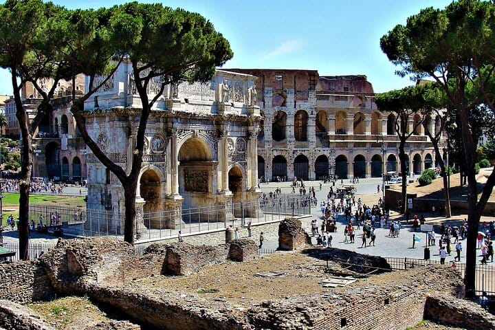 Colosseum and arch of Constantine