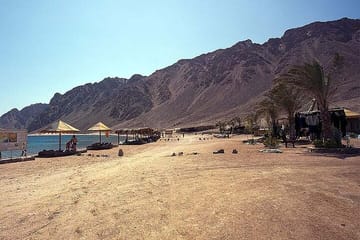 Dahab Day Tour with Snorkeling at 3 Pools National Park