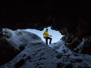 Private Silfra Snorkeling & Leidarendi Lava Tunnel - with underwater photos , photo 10