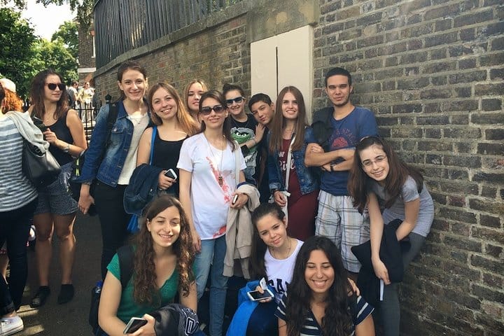 4 Day London Private Tour with Stay at English Host Family 7