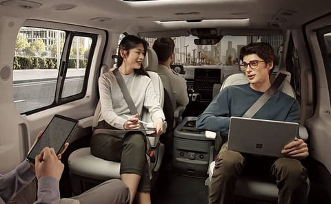Private Luxury Van Tour of Seoul and Gwangju Highlights