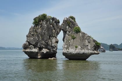 5 Days Majestic Ha Long Bay And Ha Noi Adventure