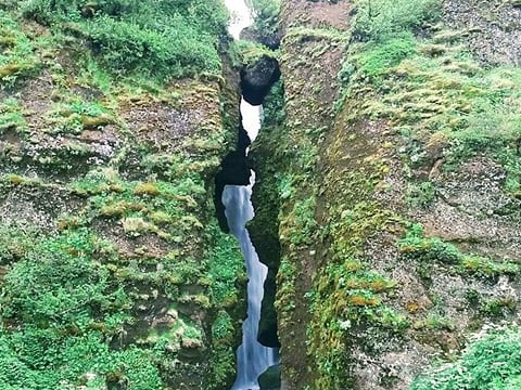 Gljúfrabúi waterfall, detail