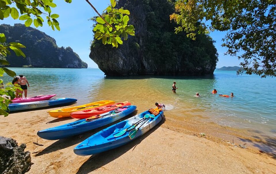 Half-Day Kayaking Tour of Talabeng Sea Cave, Ko Lanta Yai