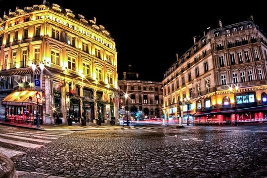 Private Van Tour in Paris 8-Hours