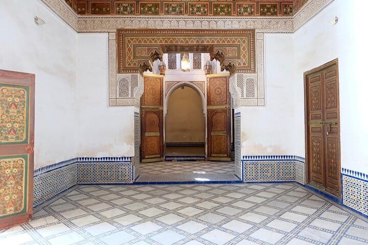 Half-Day Sightseeing in Marrakech with a Local 4