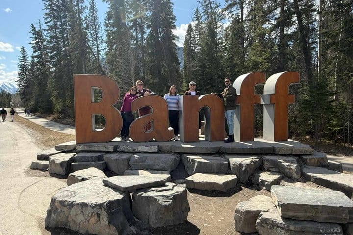 Banff and Yoho Parks with Moraine Lake Customized Private Tour 10