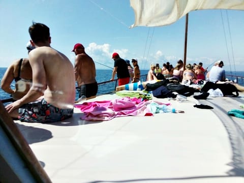 4-hour Boat Trip with Fishing, Lunch and Unlimited Drinks in Nessebar