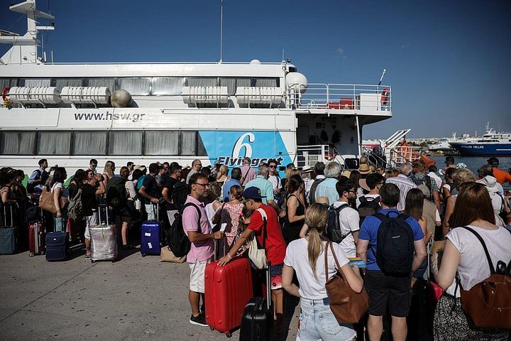 Skip the Line Ferry Ticket Delivery for Greek Islands from Athens