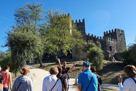 From Porto: Braga and Guimaraes Day Trip
