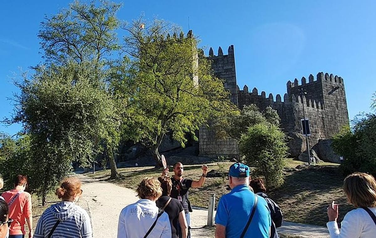 From Porto: Braga and Guimaraes Day Trip