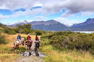 Nibepo Aike Ranch Day and Horseback Riding from el Calafate
