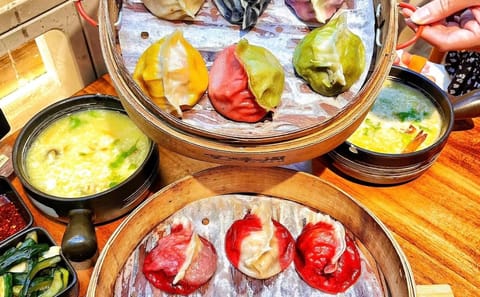 Qingdao Street Food Tour with Guided Walks and Tastings