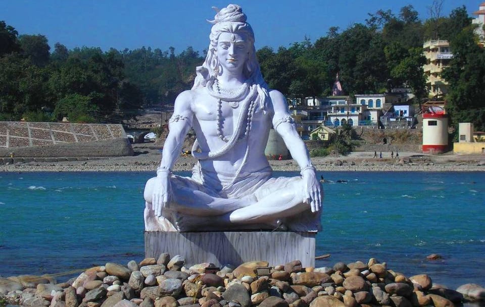 Day trip to Haridwar and Rishikesh by Private Vehicle from Delhi