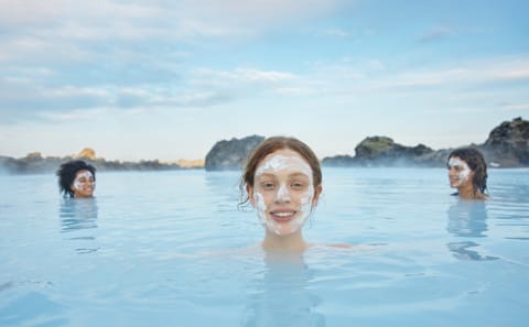 Private Transfer from Reykjavík to Blue Lagoon Spa