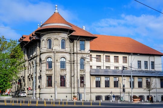 Bucharest's Armenian Quarter: City Exploration Game