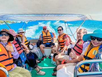Nha Trang Island Hopping and Beach Adventure Tour
