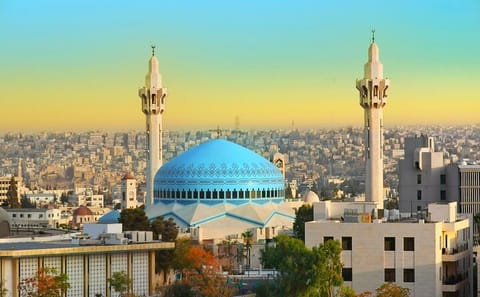Private Half-Day Islamic Tour of King Abdullah Mosque in Amman
