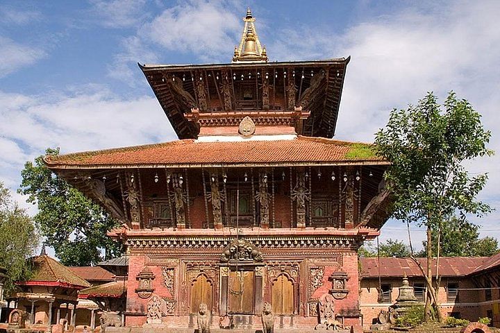 Golden Triangle Tour: Explore Kathmandu, Bhaktapur & Patan Highlights