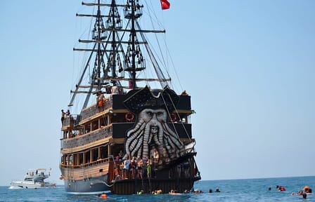 Alanya Pirate Boat Trip with Lunch & Free Soft Drinks