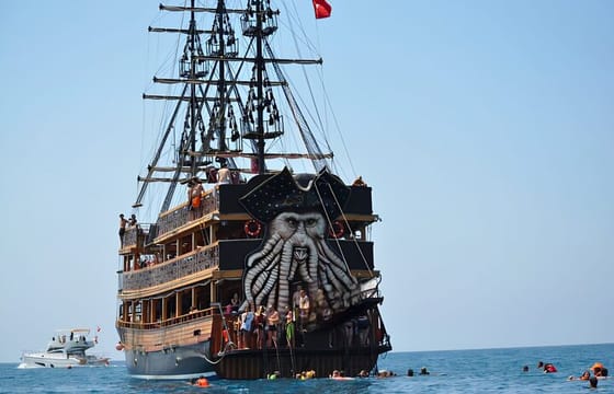 Alanya Pirate Boat Trip with Lunch & Free Soft Drinks