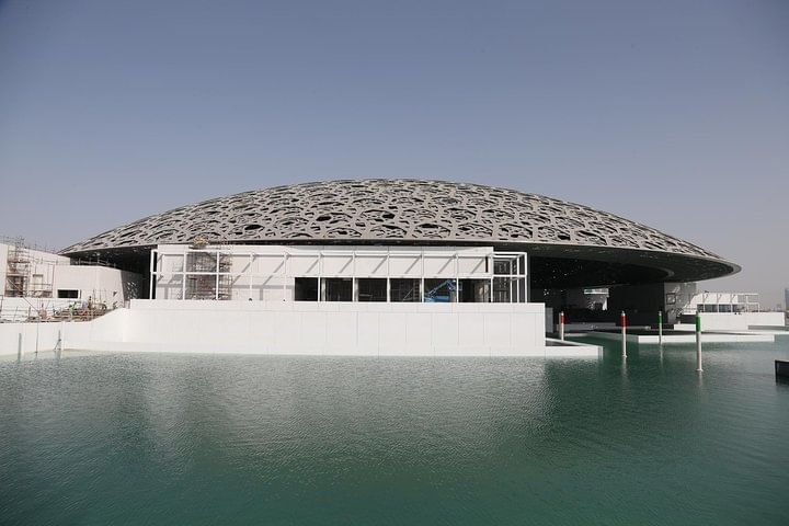 Full Day Abu Dhabi City & Louvre Museum Tour