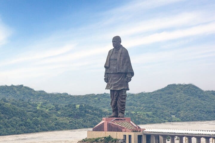 Aurangabad to Vadodara: Explore the Man-made Wonder of India