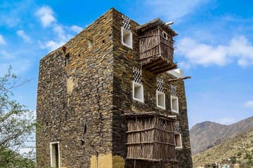 Cultural Heritage Tour of Rijal Almaa Village in Abha