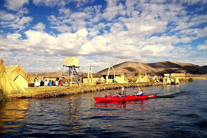 Kayak Adventure to Uros Floating Islands & Taquile Island, Lake Titicaca