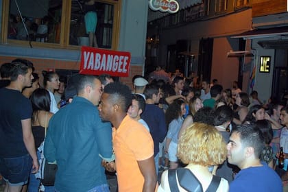 Global Vibe Istanbul : Multicultural Night & Social Party