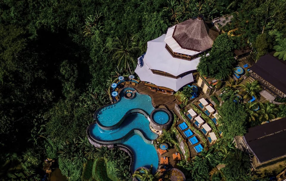 Bali and Lombok 9-Day Adventure Tour with Cultural Highlights