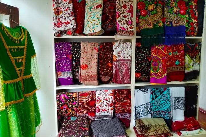 Lahij tour_lahij_tour_Shamakhi tour_shamakhi_tour_azerbaijan_tour_lahij-village-handicraft copper making