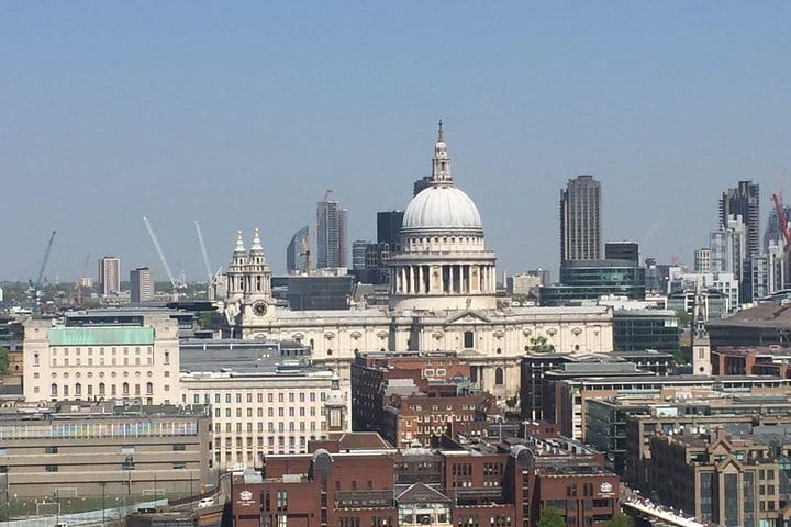 4 hour London Private Tour, with your own Black Cab Tour Guide