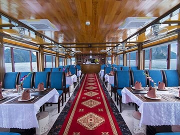 Halong Bay Day Cruise with PRIVATE LIMOUSINE Transfer on HIGHWAY