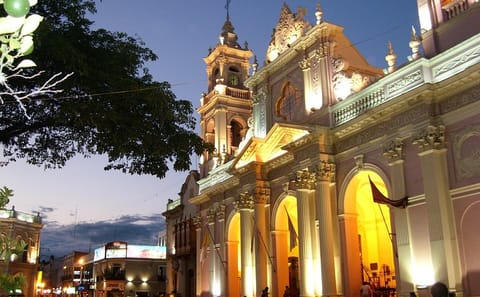 Salta City and Villa San Lorenzo Sightseeing Tour
