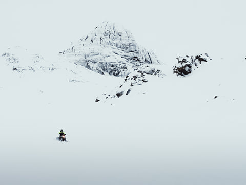 Glacier Rush – Fast pace snowmobile - SnoMo Glacier rush one hour, photo 11