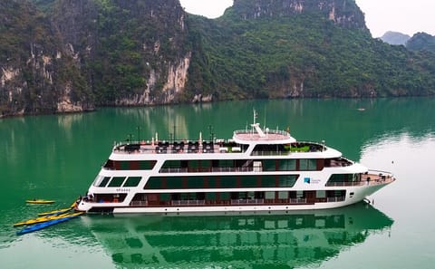 Halong Bay 2-Day Cruise with Kayaking and ATV Adventure