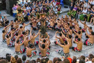 Private Tour of Uluwatu Temple and Southern Bali Sites