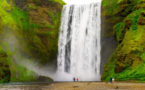 9-Day Self-Drive Tour of Iceland's Complete Circle