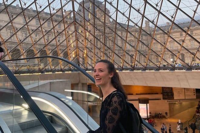 Private Louvre Evening Tour – Experience highlights & fewer crowds