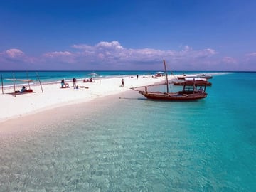 Prison Island and Nakupenda Sandbank Tour with Seafood BBQ