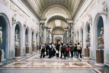 Vatican Museums Tour with Sistine Chapel and St. Peter’s Basilica